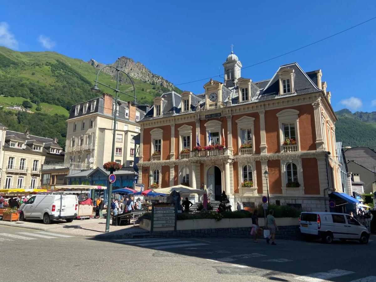 Le Navarre, Charmant T2 Familial Bien Equipe En Rdc , En Centre-Ville Cauterets Luaran gambar